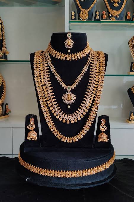 Jewellery & Accessories